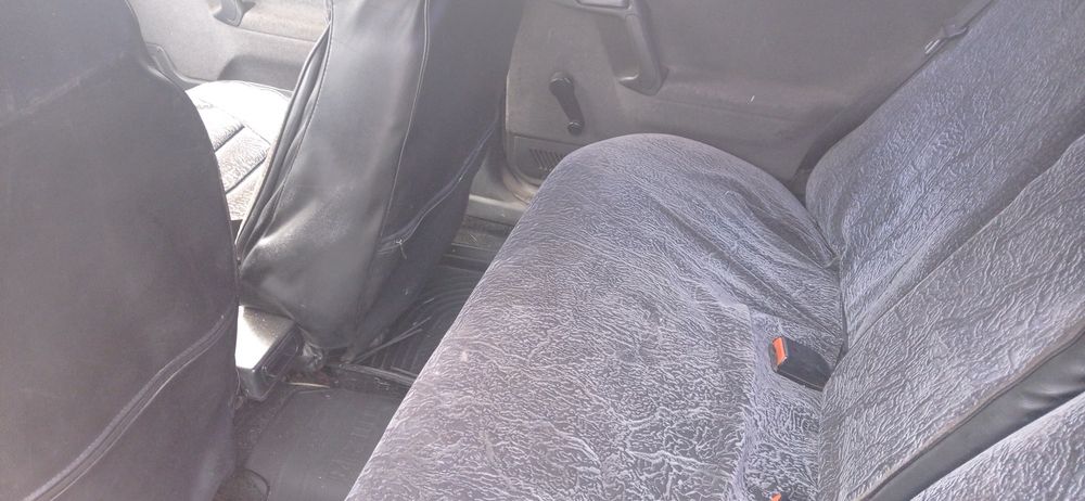 Продам машину ваз 2110