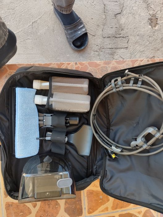 Моющий пылесос Samsung VW9000