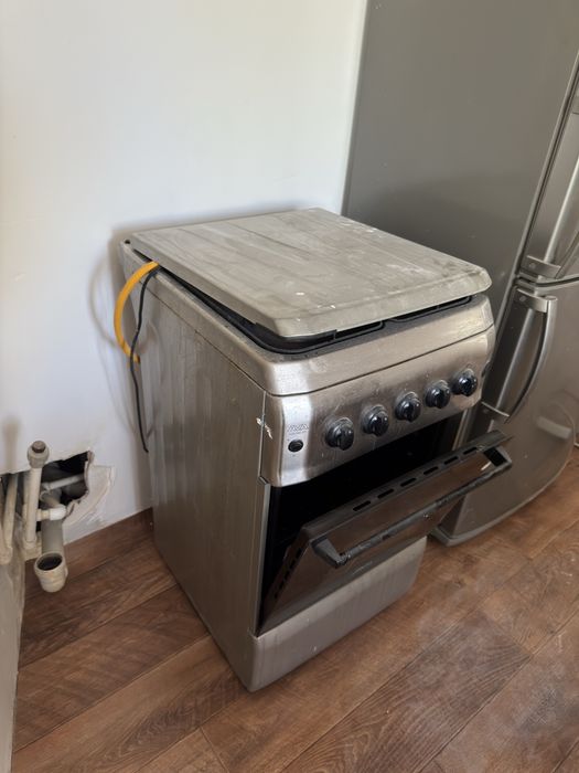 Продаётся газовая плита