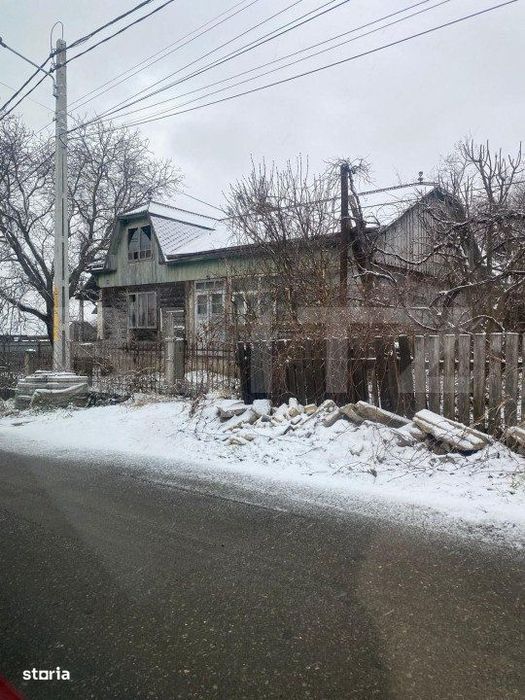 Teren intravilan de vanzare, 1290 mp, zona Lisaura