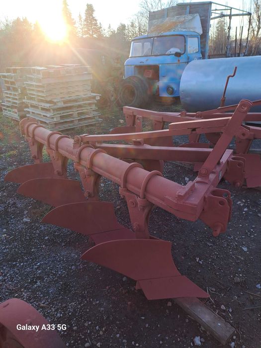 Плуг 3 х 25 - 4 х 25