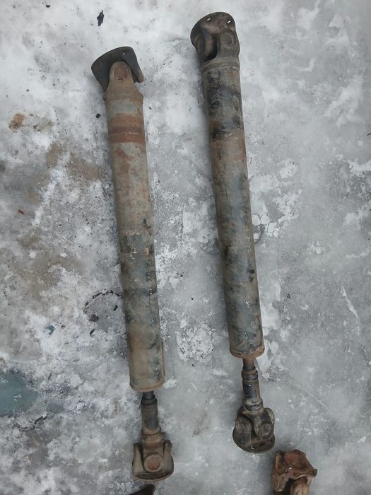 Продам кардан на Ниву2121