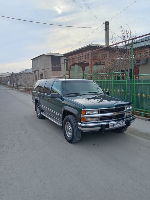 CHEVROLET SUBURBAN холати идеал галишип барилади