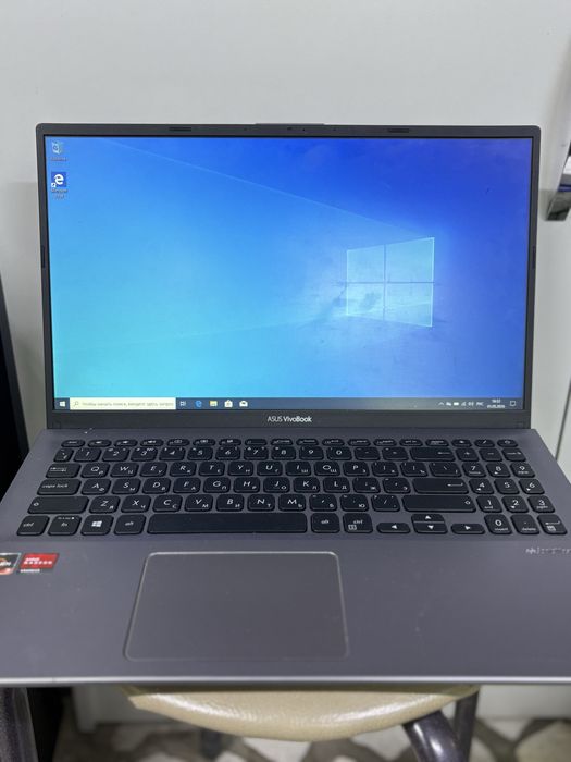 Ноутбук ASUS (г.Экибастуз,Жусупа 71)