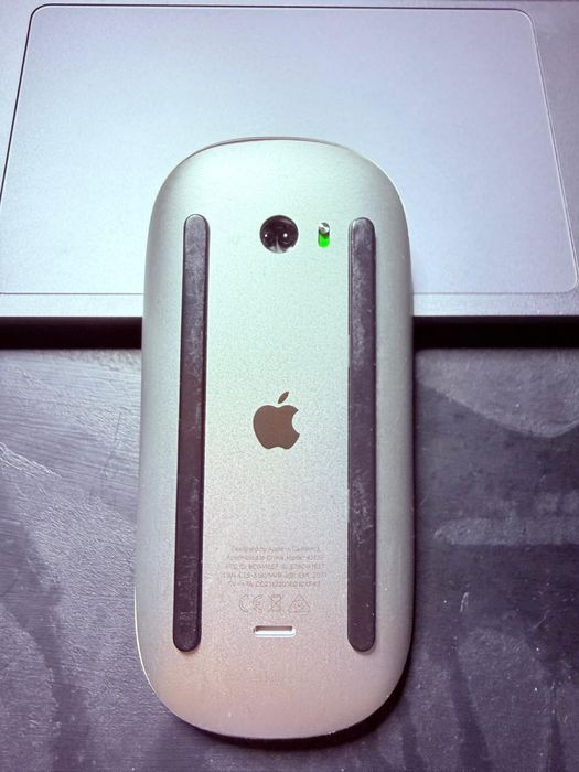 MacBook Pro 13 inch Touch Bar