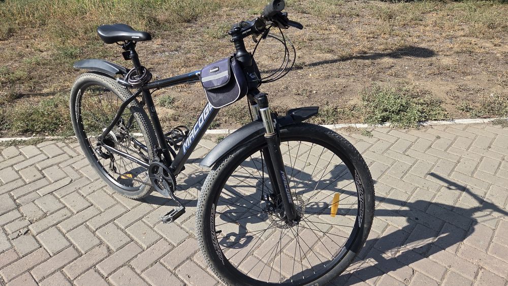 Продаеться скоростной велосипед