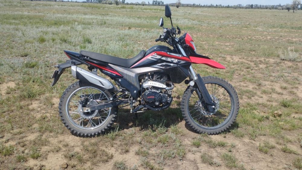 продам мотоцикл все в описсание