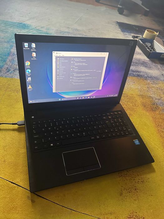 laptop Lenovo E50-70, I3, SSD 240 gb