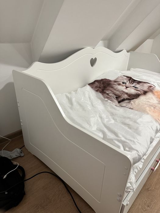 Детско легло 85 х 162 см с чекмедже и декорация