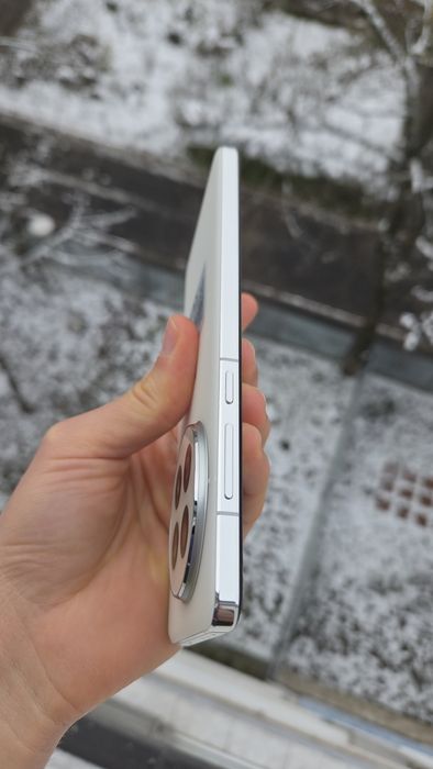 OnePlus 13 - 512gb / 16gb RAM