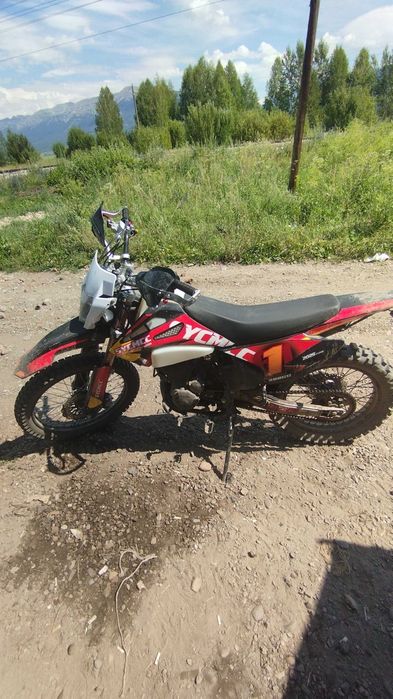 Мотоцикл эндуро SYCMCC 300