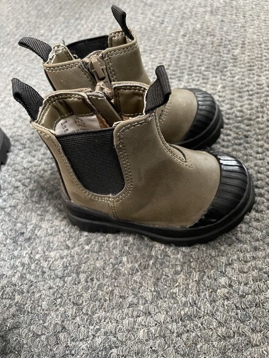 Боти размер 18/19