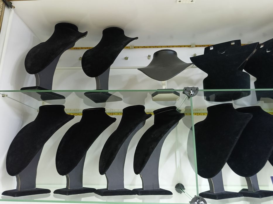 Освобождаем помещение.  Много разного .