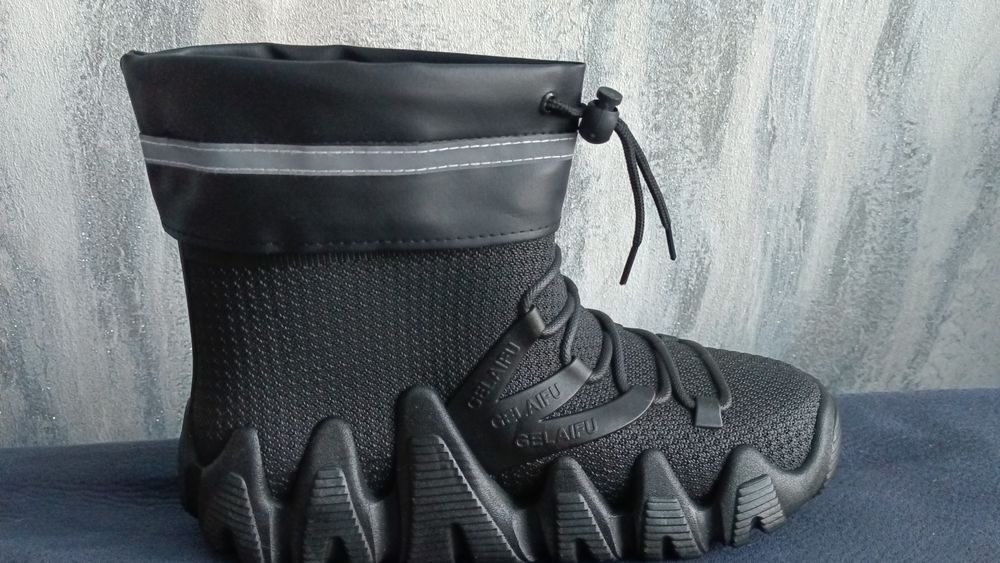 Продаю резиновые сапоги