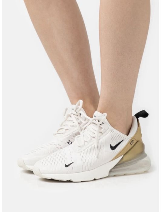 Adidasi Nike Air Max 270