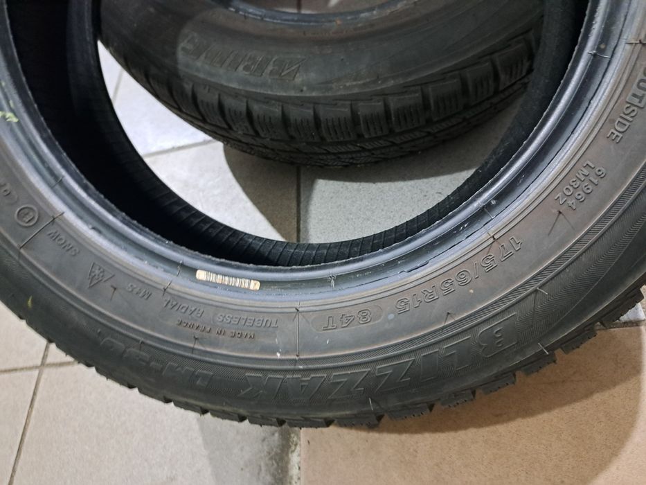 2 anvelope 175/65 R15 Bridgestone