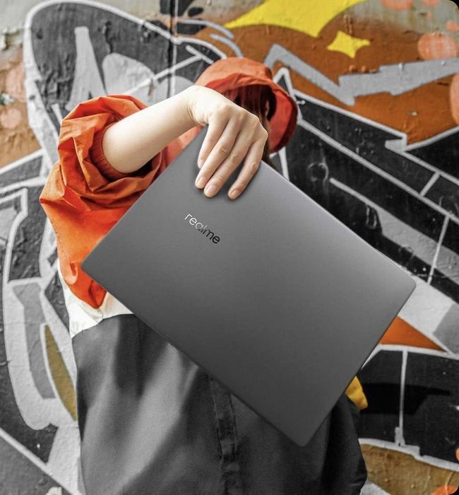 НОВ!!! Лаптоп Realme Book Prime 14” i5 (11th Gen), 8GB RAM, 512GB SSD