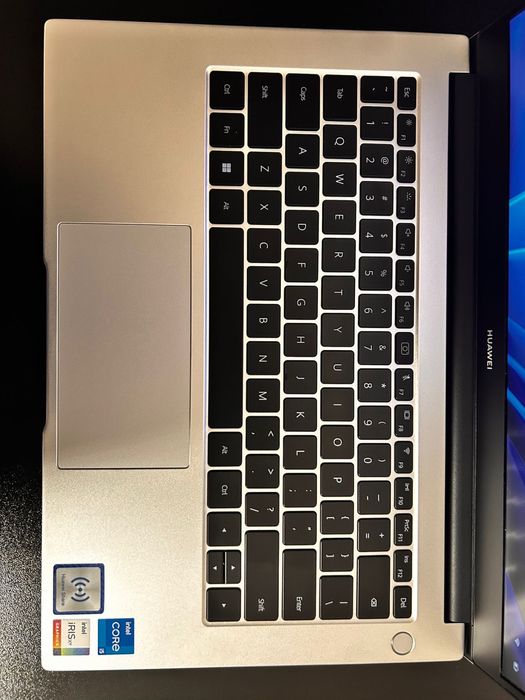 Laptop Huawei MateBook D14