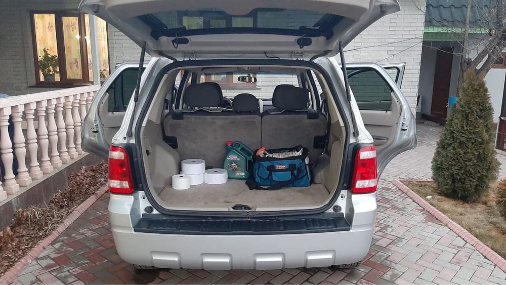 Ford Escape 2007 год