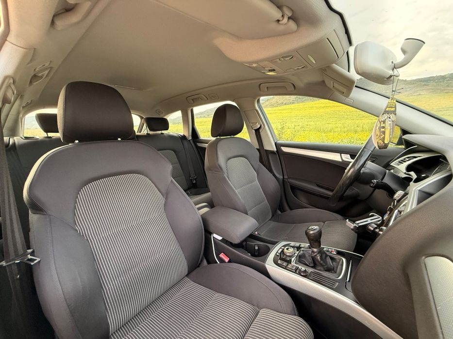 Vând Audi A4 B8 an 2009