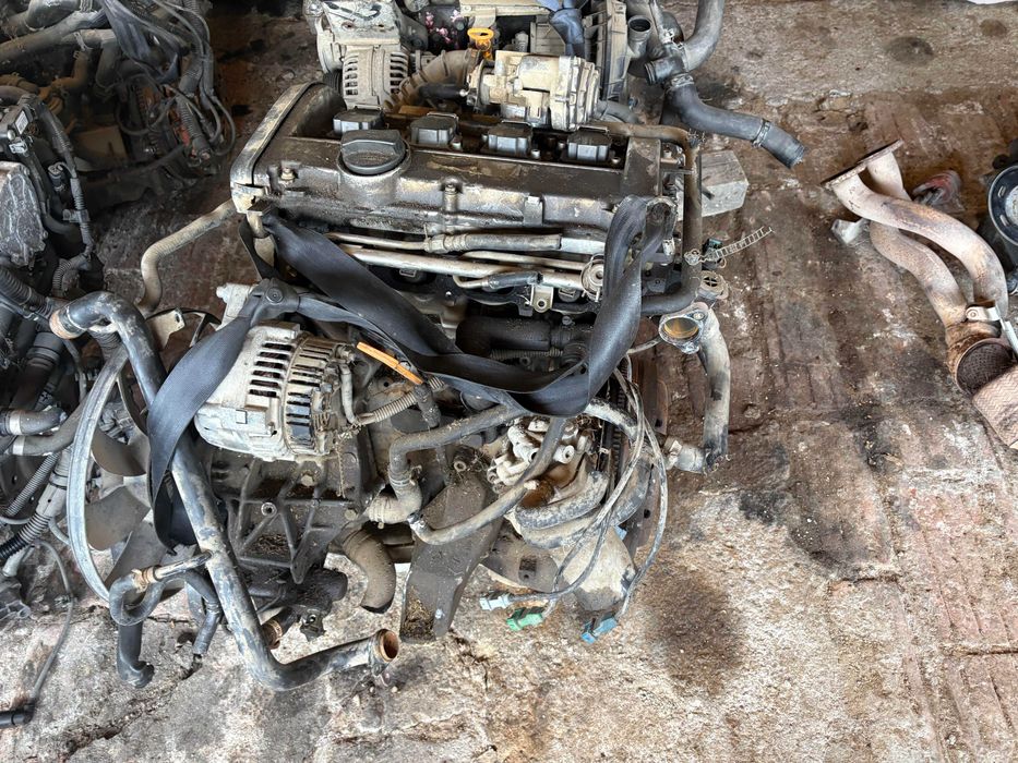 Двигател мотор aeb аеб 1.8т ауди а4 audi a4 1.8t