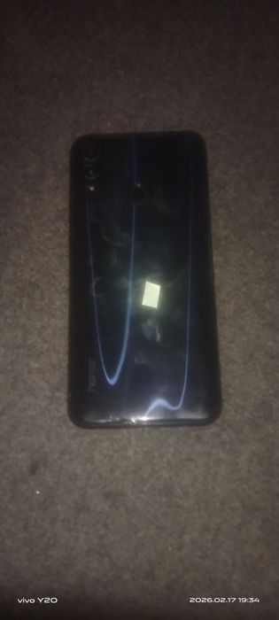 Telefonlar zapchastga sotiladi