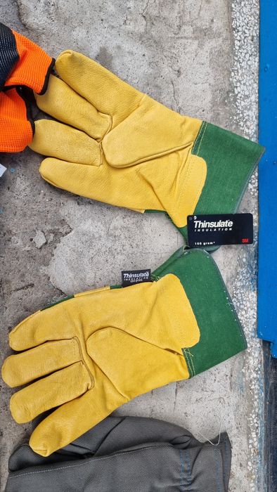 Работни ръкавици