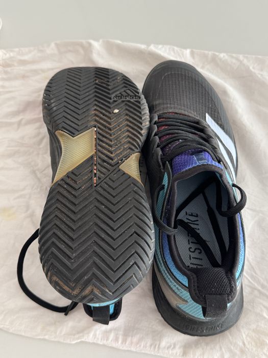 Vand Adidas Ubersonic