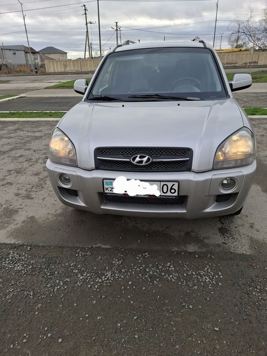 Продам машину Хундай туксон
