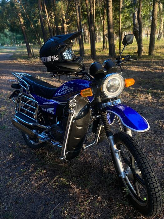 Продам мотоцикл 200 кубов с документами