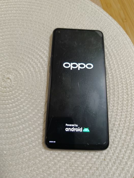 Vand telefon Oppo reno 5lite. Este folosit dar in stare ff buna.