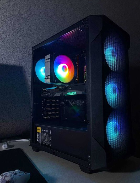 Kompyuter videomantaj va oyinlar  har qanday ish uchun