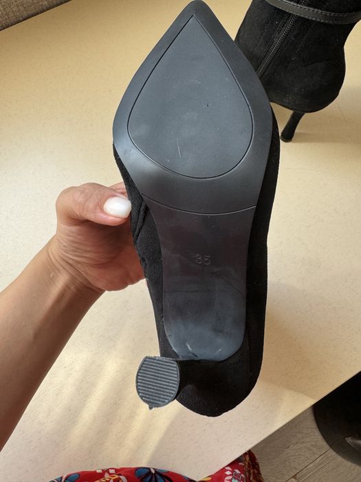 Сапоги черные, замшевые, новые