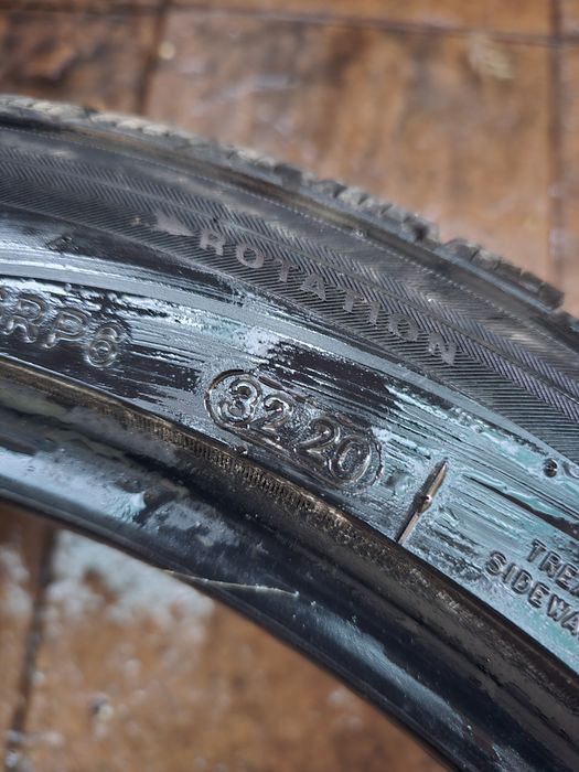 Anvelope 215/45 R18 GRIPMAX de iarna