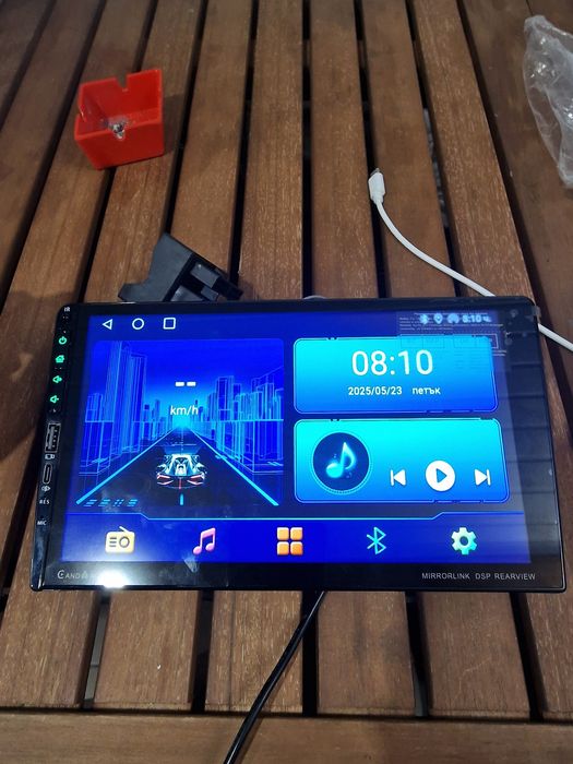 Универсална 9 инча мултимедия за автомобил carplay 4/64 ram