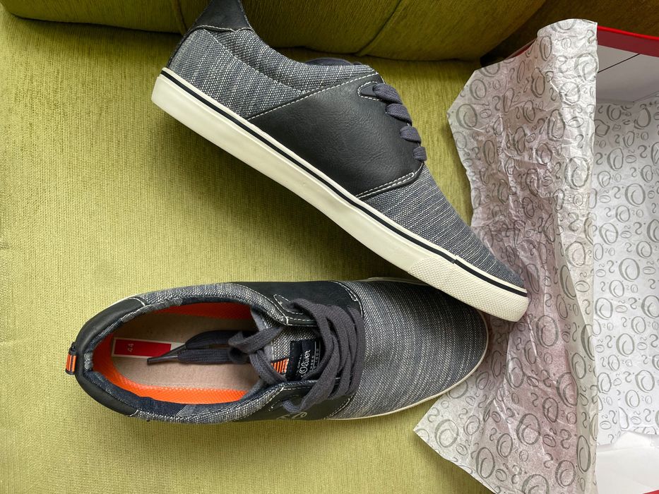 Нови спортни обувки  s.Oliver, 44 номер