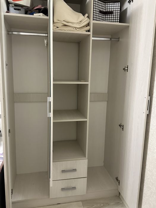 Продаётся шкаф в хорошем состоянии