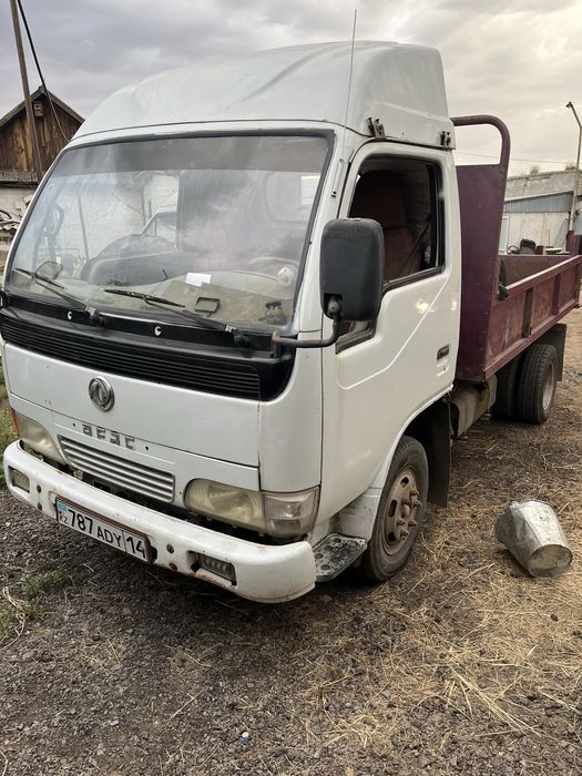 Продам Донфен самосвал