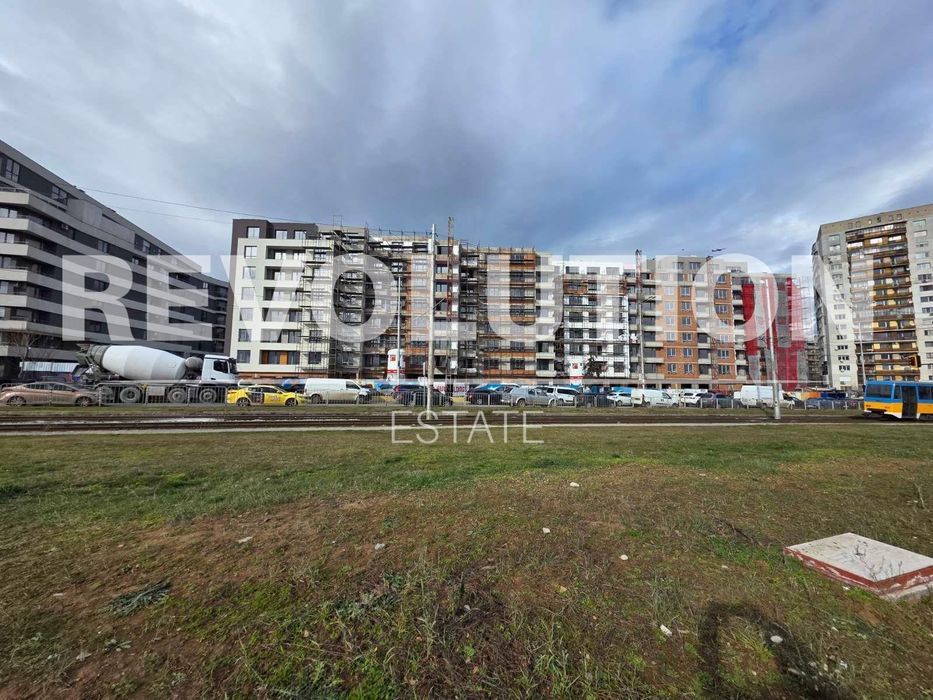 Многостаен апартамент в сграда ПРЕД АКТ 14 в ж.к. Красна поляна 2