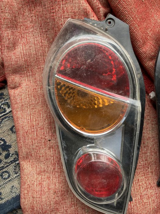 Spark orqa fara juft