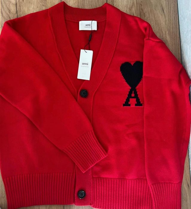 Жилетки Ами и др.