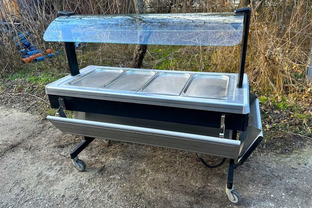 Salatiera cu racire (frigider )incorporat , autoservire