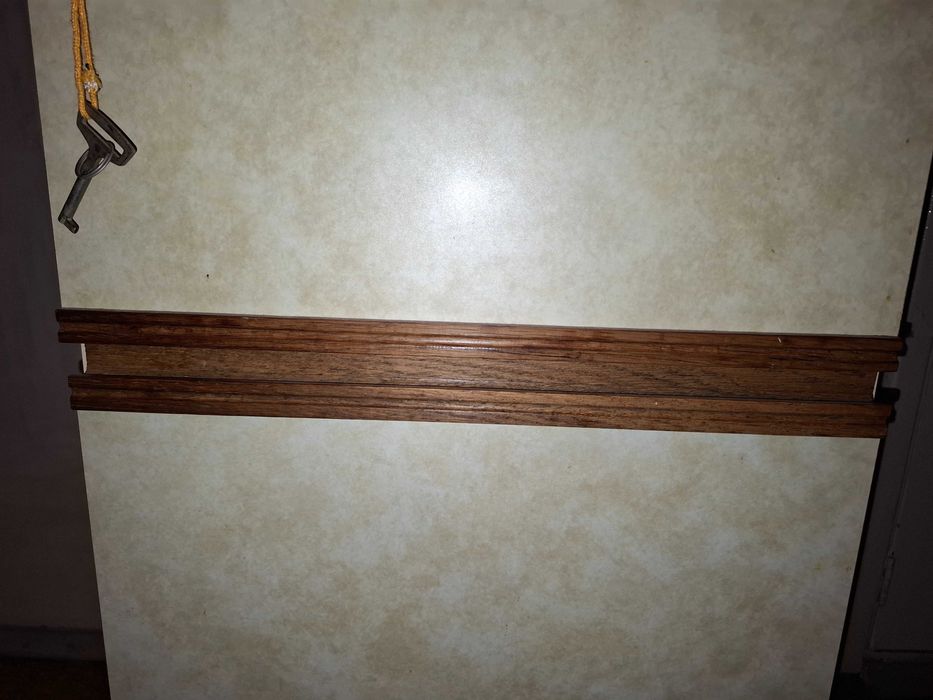 Пенал для кухни. ГДР. Две секции. В отличном состоянии.