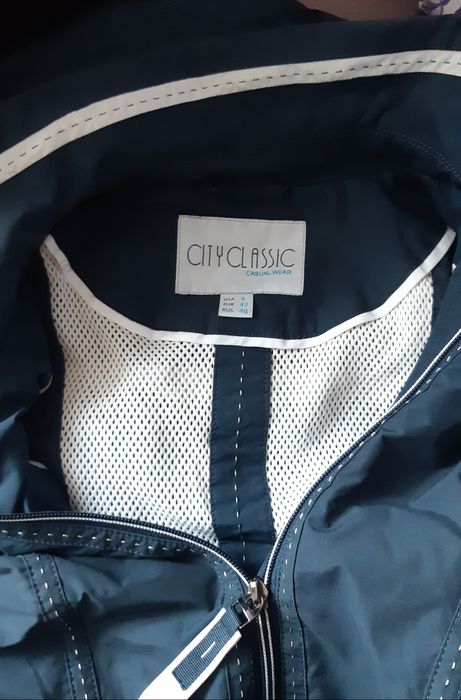 Продам куртку.. Размер 48 -50.