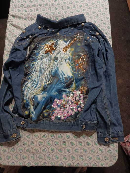 Джинсовая куртка