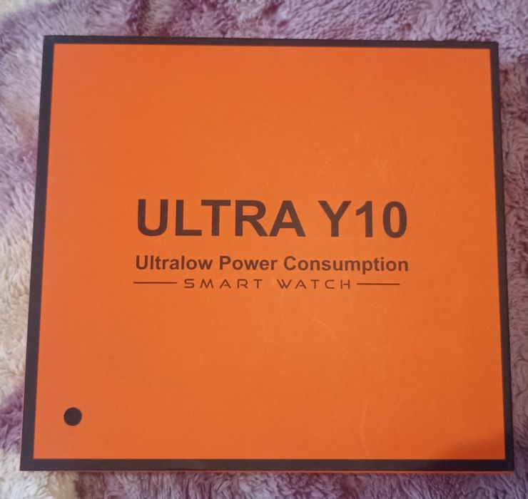 Smart ultra y10 soati sotiladi