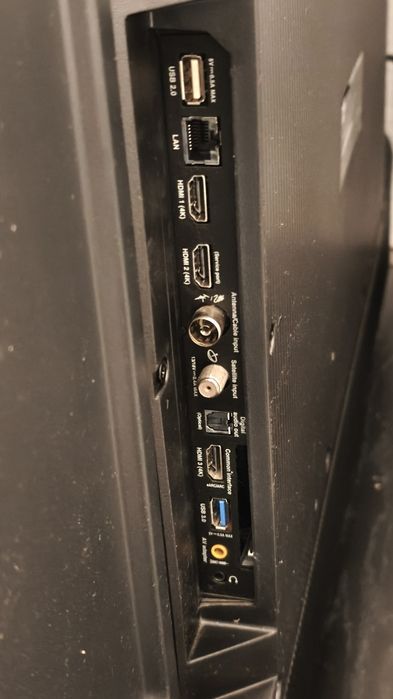 Продам телевизор tc qledl 55дюймов c635