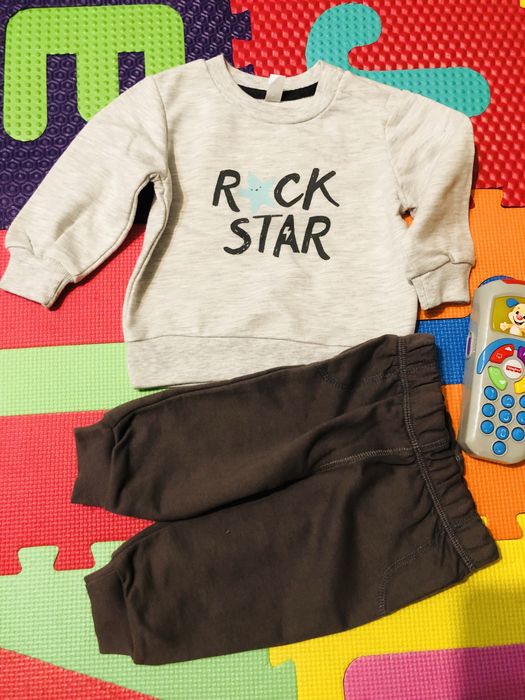 Haine trening minnie mickey dinozauri noi H&M