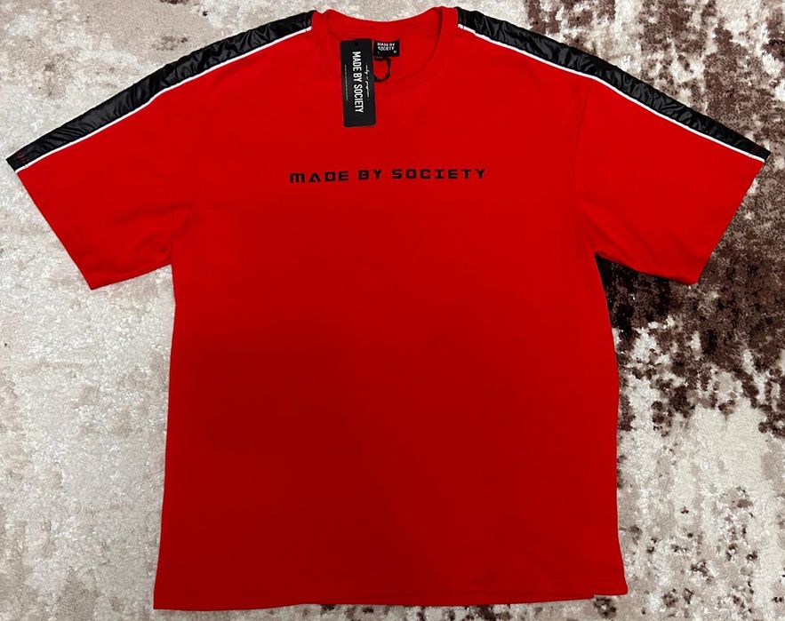 Vând compleu nou de bărbați Made by Society