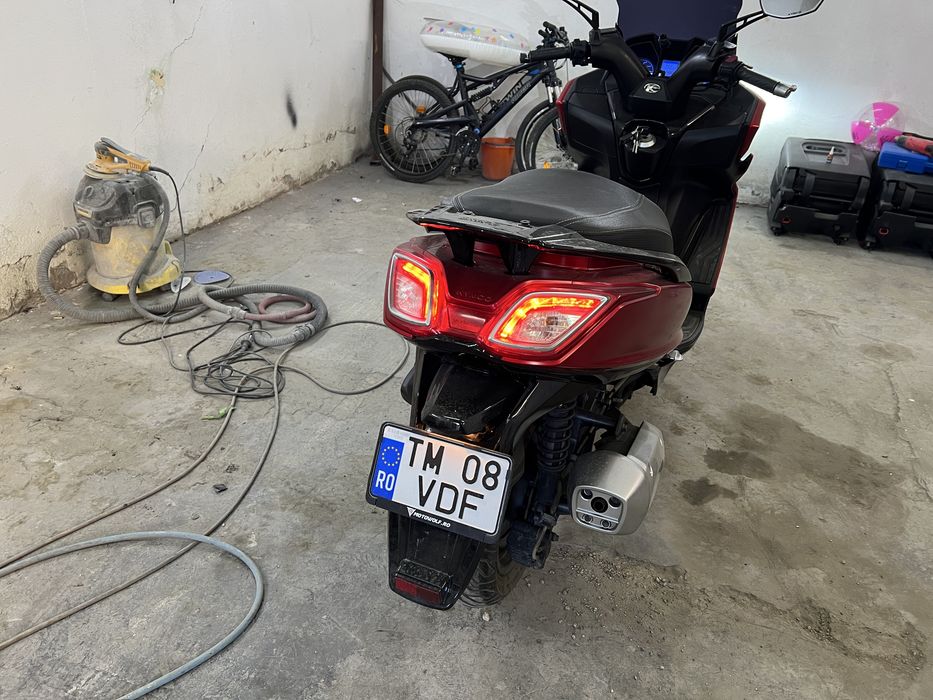 Vand scuter KYMCO DOWTOWN 125